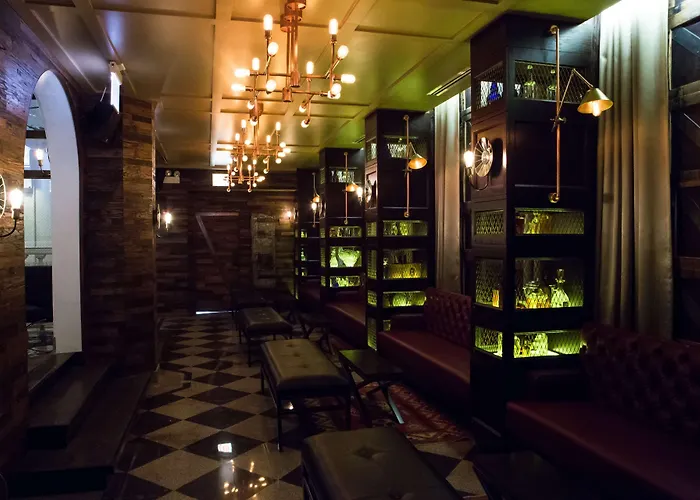 Acme Chicago, Outset Collection By Hilton 4*